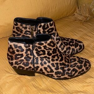 Sam Elderman leopard Fur Boots